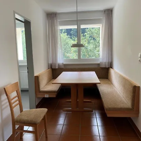 Apartment Haus Montanova 4 *
